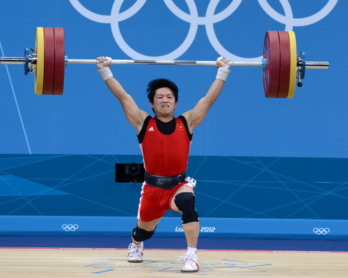 Hoàng Anh Tuấn giành HCV ở Giải vô địch cử tạ quốc gia 2012 