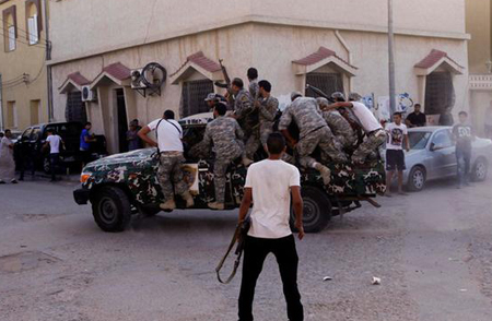 Bạo lực bùng phát tại hai thành phố lớn nhất Lybia