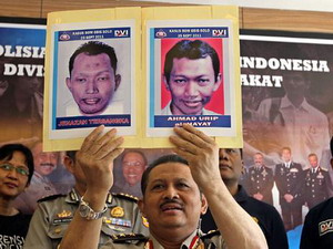 Indonesia bắt giữ hai nghi can khủng bố quan trọng