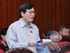 Thảo luận Dự thảo sửa đổi Hiến ph&aacute;p năm 1992