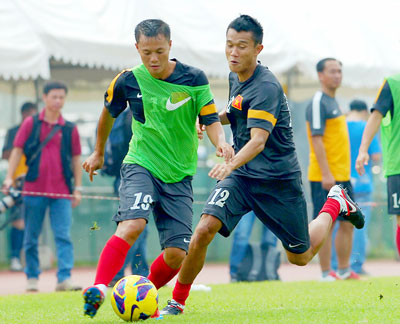 AFF Cup 2012 vào guồng