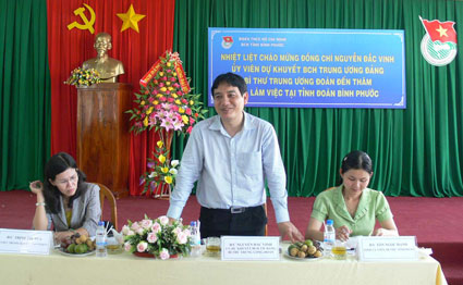 Ủy viên dự khuyết Trung ương Đảng, Bí thư Trung ương Đoàn Nguyễn Đắc Vinh làm việc với tỉnh Đoàn