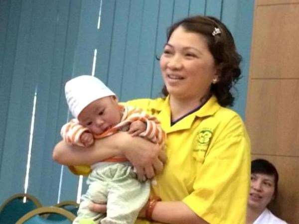 Cứu sống trẻ 3 tháng tuổi bị viêm phổi nặng do bệnh sởi