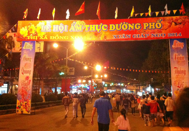 93 gian hàng tham dự lễ hội ẩm thực chào mừng xuân Giáp Ngọ 2014