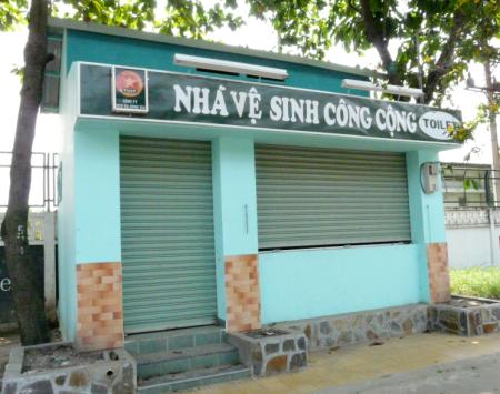 Một huyện đề nghị xây 20 nhà vệ sinh công cộng tiền tỉ