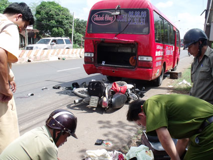 Hai vụ tai nạn giao thông làm 4 người bị thương nặng