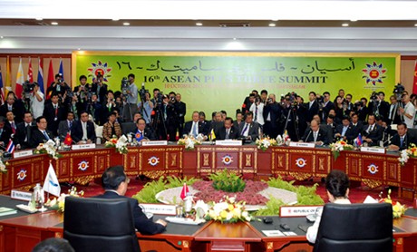 Hội nghị ASEAN+3: Ưu ti&ecirc;n th&uacute;c đẩy c&aacute;c chương tr&igrave;nh đ&atilde; thỏa thuận