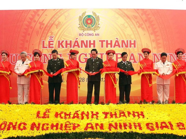 Bộ C&ocirc;ng an kh&aacute;nh th&agrave;nh Khu C&ocirc;ng nghiệp An ninh giai đoạn I