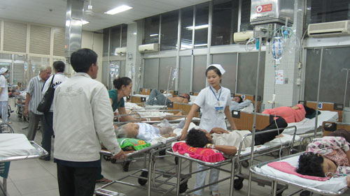 B&aacute;c sĩ trong v&ograve;ng v&acirc;y giang hồ, m&atilde; tấu