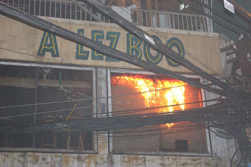 Cháy lớn tại khu Phố Tây