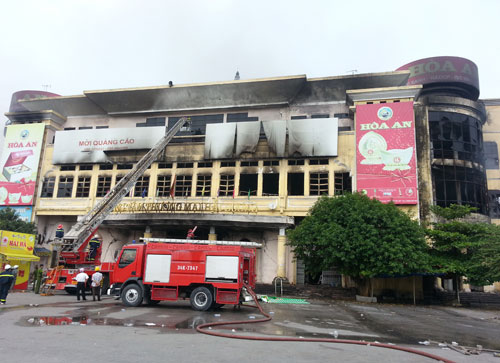 Vụ cháy Trung tâm thương mại Hải Dương: Tiểu thương có thể kiện đòi bồi thường thiệt hại