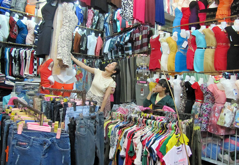 Chợ Đồng Xoài - mua bảo hiểm cháy nổ… còn xa