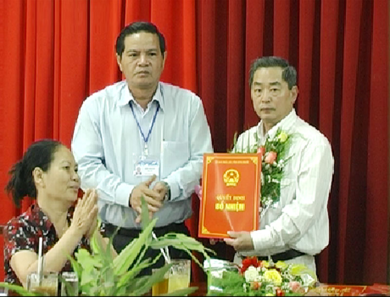 Điều động v&agrave; bổ nhiệm c&aacute;n bộ huyện Chơn Th&agrave;nh