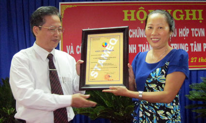 Thị x&atilde; Đồng Xo&agrave;i: 6 lĩnh vực được cấp giấy chứng nhận ph&ugrave; hợp TCVN ISO 9001:2008