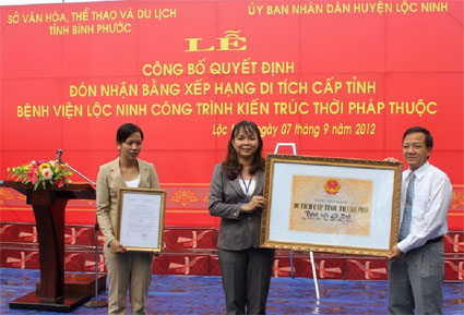 C&ocirc;ng b&ocirc;́ di tích lịch sử c&acirc;́p tỉnh B&ecirc;̣nh vi&ecirc;n L&ocirc;̣c Ninh