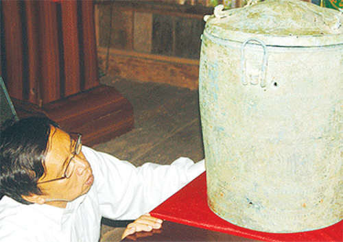 Bảo vật quốc gia - Thạp Hợp Minh - Quan tài cho người quyền quý