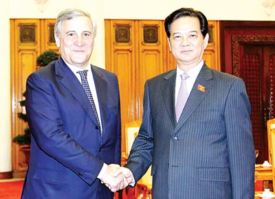 K&yacute; kết Hiệp định thương mại tự do Việt Nam - EU v&agrave;o năm 2014