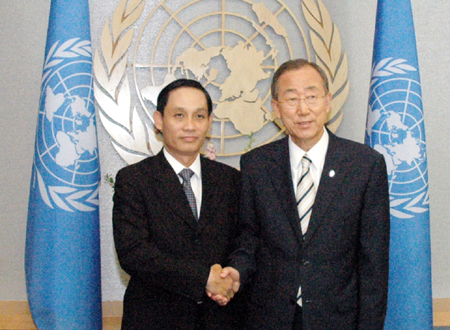 Việt Nam ki&ecirc;n quyết ủng hộ giải trừ qu&acirc;n bị