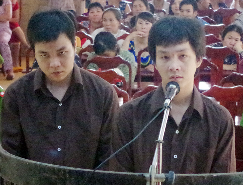 Cướp giật t&agrave;i sản lĩnh 11 năm t&ugrave;