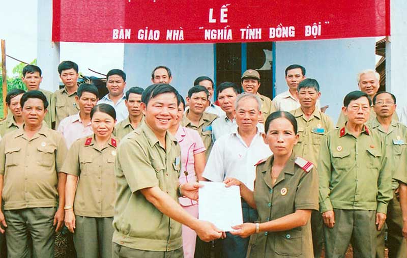 Cựu chiến binh x&atilde; Ph&uacute; Riềng gi&uacute;p nhau gần 1,2 tỷ đồng