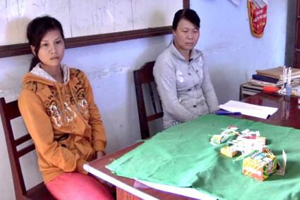 Bù Đ&ocirc;́p: C&ocirc;ng an xã tri&ecirc;̣t phá m&ocirc;̣t sòng bạc nữ 