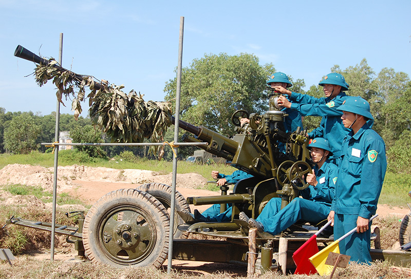 B&igrave;nh Phước thực hiện rất tốt Luật D&acirc;n qu&acirc;n tự vệ