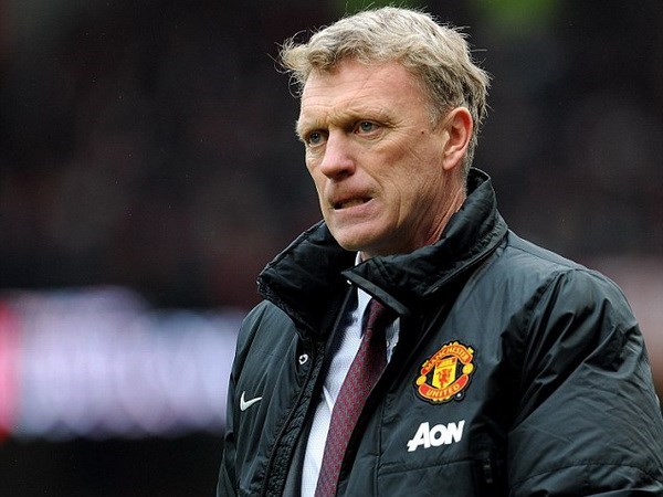 M.U lần đầu tiên cân nhắc khả năng sa thải Moyes