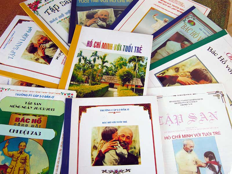 Đo&agrave;n trường phổ th&ocirc;ng cấp 2-3 Đắk Ơ: Tập thể ti&ecirc;u biểu thực hiện Chỉ thị 03