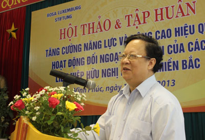 Đưa đối ngoại nh&acirc;n d&acirc;n &ldquo;đi thẳng v&agrave;o l&ograve;ng người&rdquo;