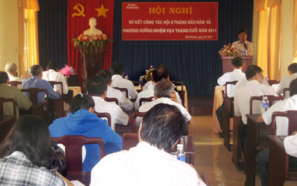 6 tháng đầu năm 2011: Gần 33 ngàn lượt người được khám bệnh miễn phí đông y