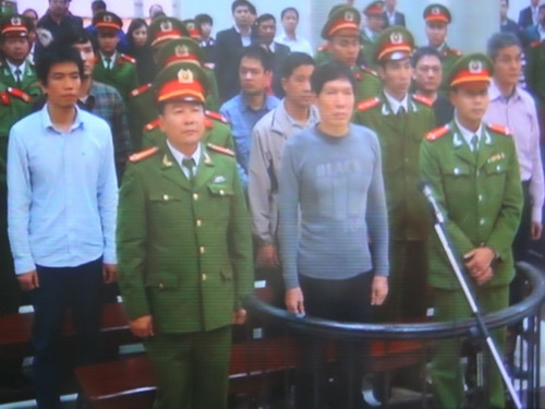 Dương Tự Trọng bị tuy&ecirc;n &aacute;n 18 năm t&ugrave;