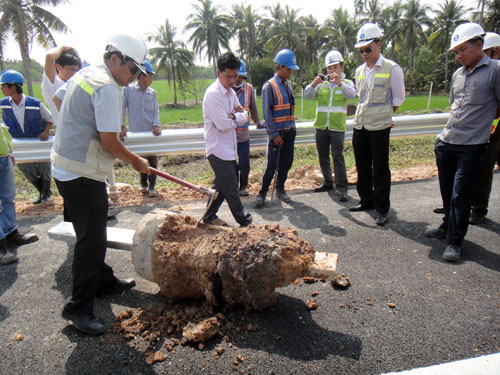 Rút ruột đường cao tốc TP.HCM - Long Thành - Dầu Giây: Yêu cầu xử lý nghiêm tập thể, cá nhân sai phạm