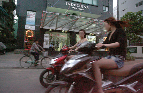 Đề xuất lập 'phố đèn đỏ'