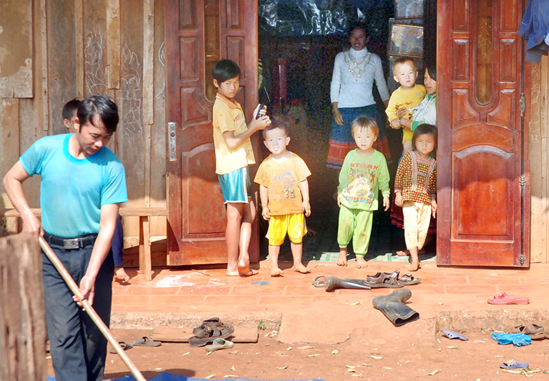 Làng đẻ nhiều đã giảm sinh