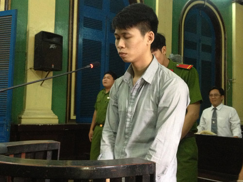 Giết người y&ecirc;u rồi tự s&aacute;t bằng nước mắm