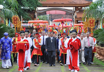 Quan điểm của Đảng và Nhà nước về công tác khuyến học, khuyến tài 