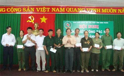 Thị xã Bình Long: Tổng kết hoạt động Hội đồng nhân dân nhiệm kỳ 2004-2011
