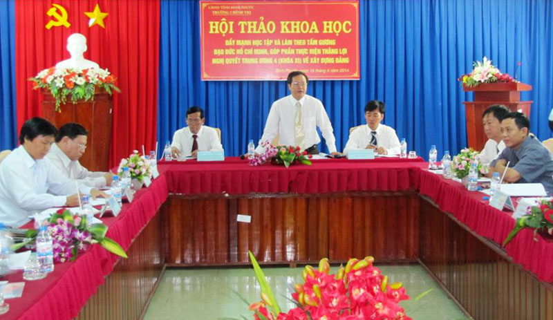 Trường ch&iacute;nh trị hội thảo về học v&agrave; l&agrave;m theo tấm gương đạo đức Hồ Ch&iacute; Minh