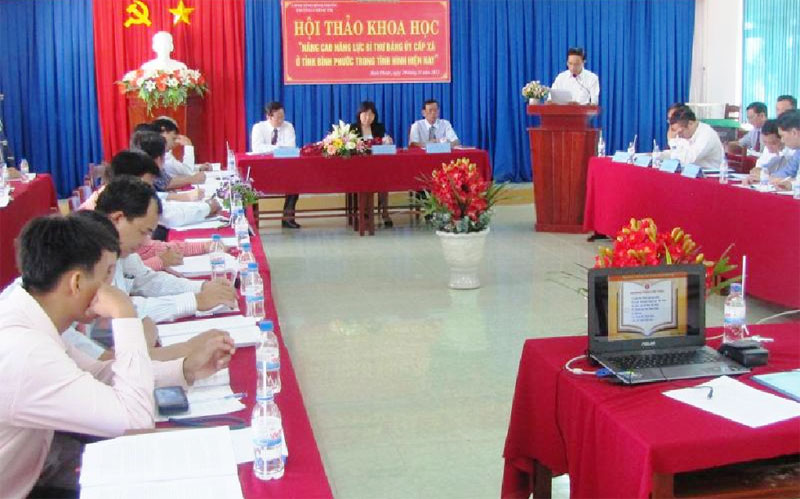 Hội thảo n&acirc;ng cao năng lực b&iacute; thư đảng ủy cấp x&atilde;