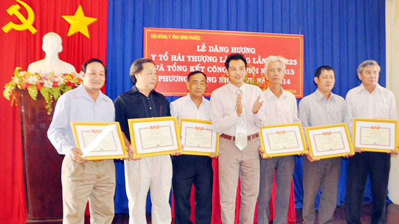 Hơn 76 ngàn lượt người được chữa bệnh miễn phí