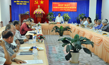 Họp mặt c&aacute;n bộ l&atilde;o th&agrave;nh: Thẳng thắn, ch&acirc;n th&agrave;nh, x&acirc;y dựng