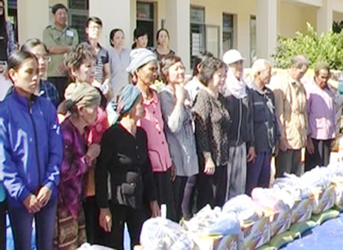 Huyện ủy Lộc Ninh, Chơn Th&agrave;nh họp mặt đầu xu&acirc;n