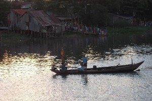 Rủ nhau đi tắm sông, một học sinh lớp 8 mất tích