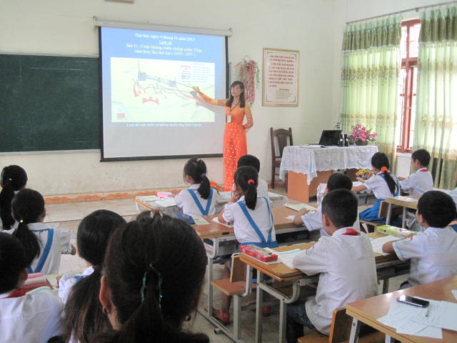 Môn lịch sử lớp 4 - học cũng không vô!