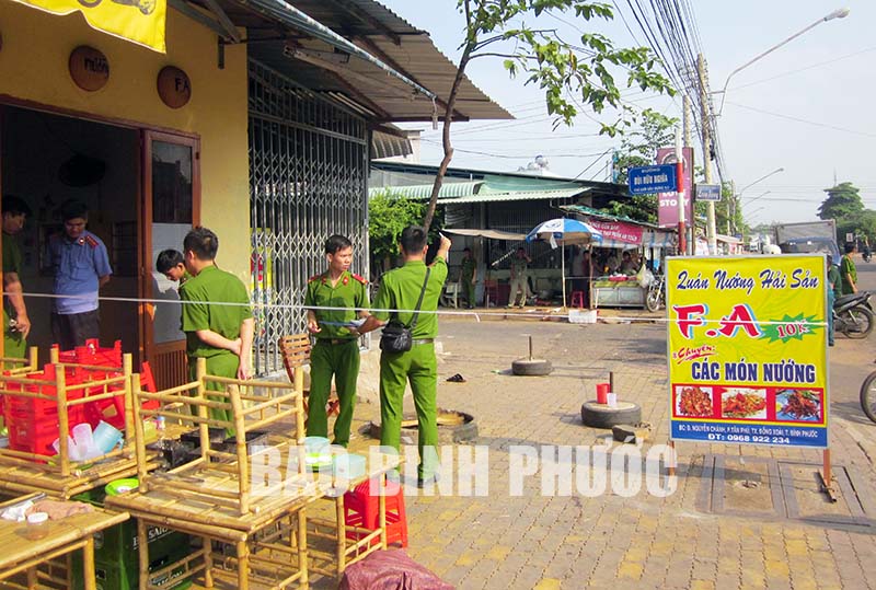 Xác định được hung thủ gi&ecirc;́t người tại quán nh&acirc;̣u F.A ở phường T&acirc;n Phú