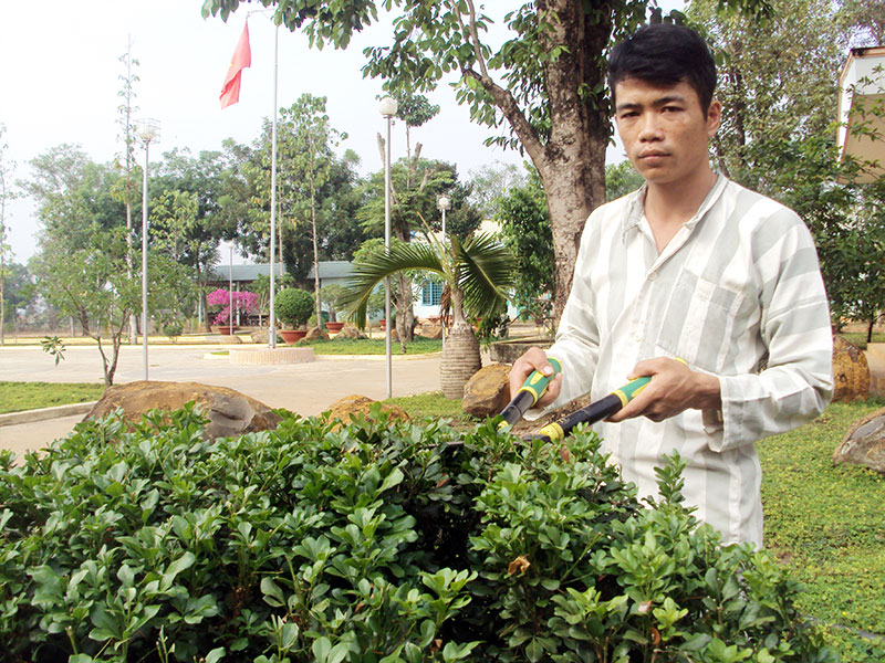 Kh&aacute;t vọng ho&agrave;n lương