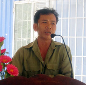 Đại bi&ecirc;̉u HĐND tỉnh ti&ecirc;́p xúc cử x&atilde; Quang Minh v&agrave; Minh Th&agrave;nh 