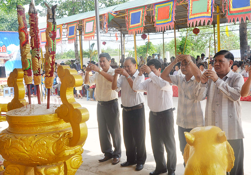 Khai mạc lễ hội Miếu Bà Rá năm 2014