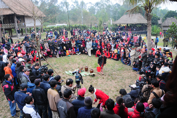  Lễ trỉa lúa độc đáo của dân tộc Brâu 