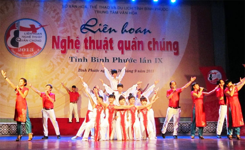 TX. Bình Long và công ty CP cao su Đồng Phú giành giải nhất liên hoan văn nghệ quần chúng